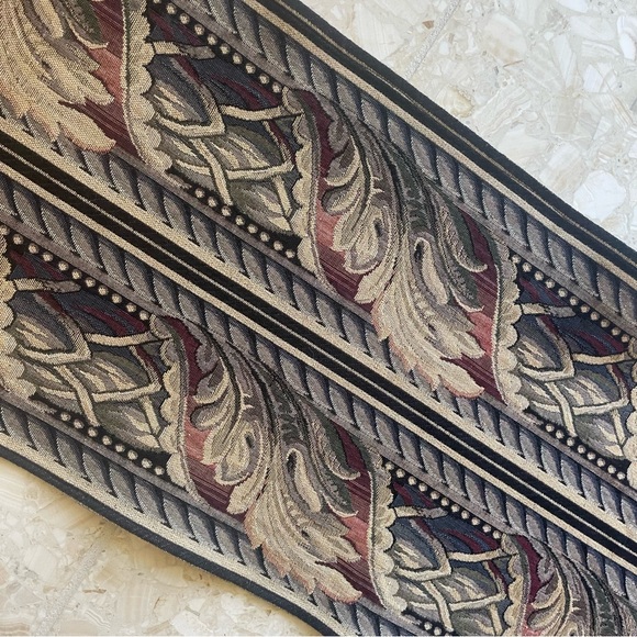 Woven Tapestry Acanthus Leaf Motif Table Runner with Tassels 70 x 14 Inches - Picture 7 of 13